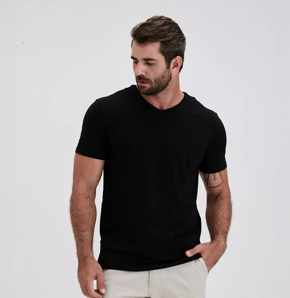 Minimal T-Shirt